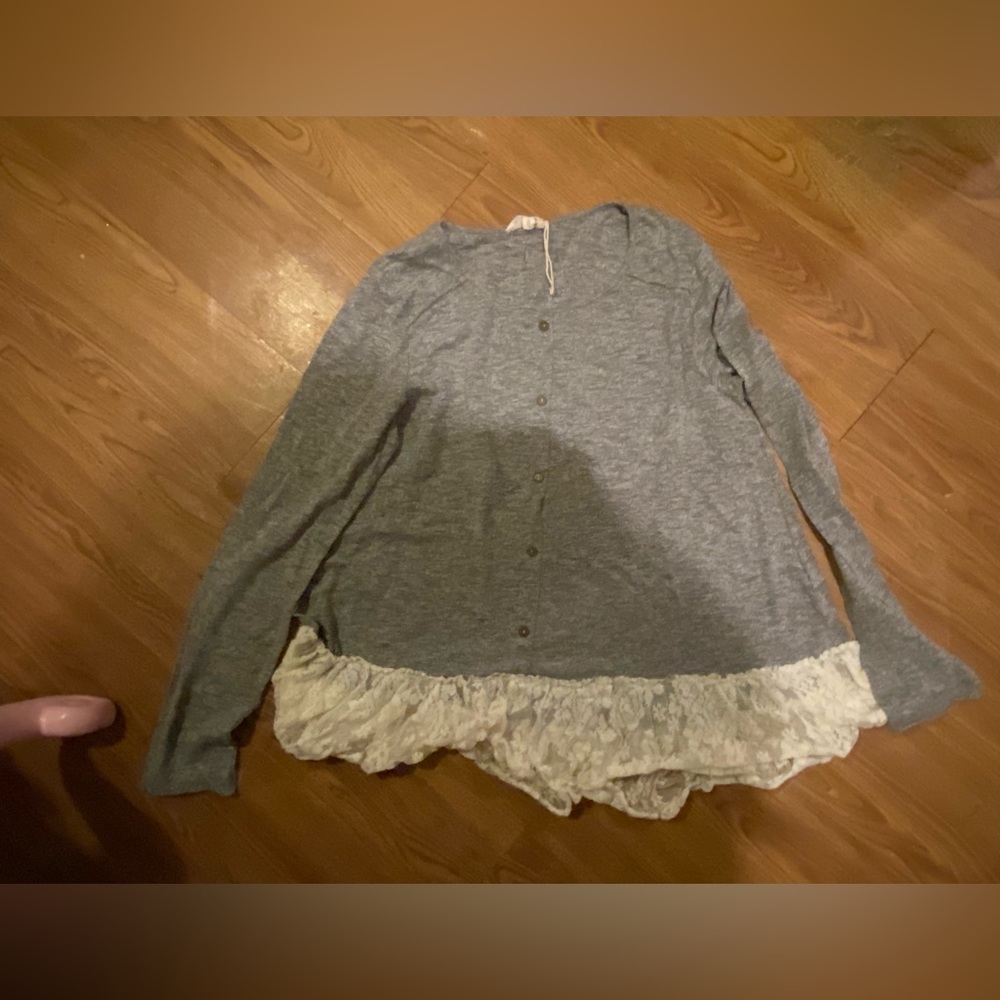 Size medium top